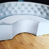 Poltrona sofá canto alemão em u 1,82 veludo cinza capitone costurado meia lua