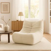 Poltrona Togo Pluff Prensada em Bouclé Luxo Design Moderno Conforto Premium Montagem Instantânea Cor:Bege Poltrona Togo Pluff Prensada em Bouclé Luxo Design Moderno Conforto Premium Montagem Instantânea Cor:Bege