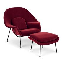 Poltrona Womb Chair com Puff em Veludo Poltrona Womb Chair com Puff em Veludo
