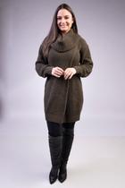 Poncho de Tricô Transpassado com Gola Boba - Jéssi