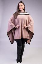 Poncho Pala em Tricô Mousse - Jéssi Poncho Pala em Tricô Mousse - Jéssi