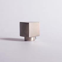 Ponteira maciça Cubo para Varão de 19mm Titânio - Wiler-K