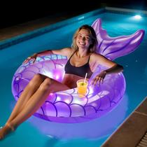 Pool Float MoKo Adult com luzes, LED Mermaid Tail 42 polegadas, roxo Pool Float MoKo Adult com luzes, LED Mermaid Tail 42 polegadas, roxo
