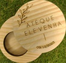 Porta Aliança de Pinus Personalizado para Casamento Porta Aliança de Pinus Personalizado para Casamento