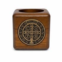 Porta Canetas em Madeira 6x6 cm com Medalha De São Bento Porta Canetas em Madeira 6x6 cm com Medalha De São Bento