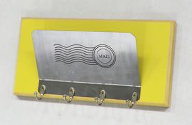 Porta-cartas em mdf e aço inox