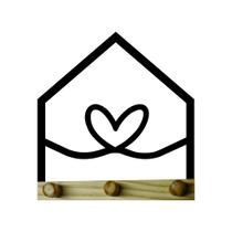 Porta chaves formato Casa escrito Amor/ Gratidão/ Coração/ Família em MDF Preto e Madeira Pinus