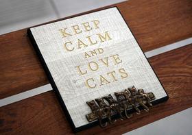 Porta-chaves mdf keep calm and love cats Porta-chaves mdf keep calm and love cats