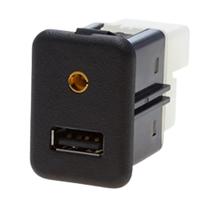Porta Conector Usb Aux Sem Tampa Tracker 95224941