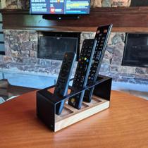 Porta Controle Remoto em Aço e Madeira Minimal