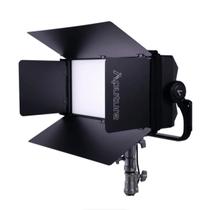 Porta de celeiro Aputure NOVA P600c para painel de LED