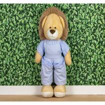 Porta fraldas leão pelucia macacão xadrez