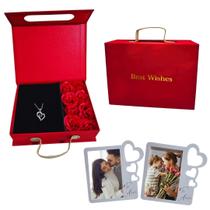 Porta Joia Rosas Com Colar Eu Te Amo 100 Idiomas Porta Retrato Presente Namoro Casamento Aniversário Porta Joia Rosas Com Colar Eu Te Amo 100 Idiomas Porta Retrato Presente Namoro Casamento Aniversário