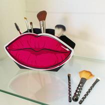 Porta maquiagem Boca Rosa