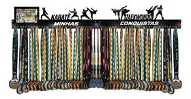Porta Medalha Karate + Taekwondo Masculino 1,24 Metros Comp