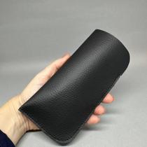 Porta óculos de grau, sol (case, capinha de óculos) em material sintético com forro macio