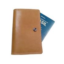 Porta Passaporte RMarqCollection Material Couro porta documentos e cartões