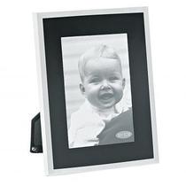 Porta retrato de aluminium natural- fundo preto - 9 x 13 cm Porta retrato de aluminium natural- fundo preto - 9 x 13 cm