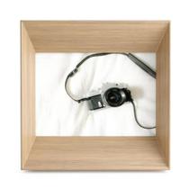 Porta-retrato em madeira Umbra Lookout 13x18cm natural