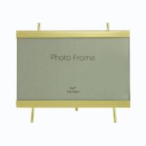 Porta-Retrato Metal Dourado 15X10cm - Royal