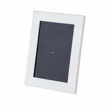 Porta-retrato Riva Carrara Velvet em Prata 20x25cm: Elegância e Design para Suas Memórias
