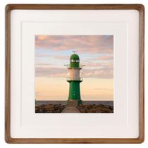 Porta-retratos em madeira natural Zibrelte 10x10 com tapete 6x6/8x8