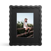 Porta-retratos THKRLOF 8x10 cm com tapete para madeira preta de 5x7 cm Porta-retratos THKRLOF 8x10 cm com tapete para madeira preta de 5x7 cm