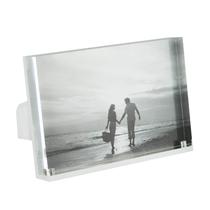 Porta-retratos TIZO 6x4 Clear Lucite com fecho magnético