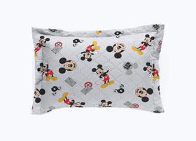 Porta Travesseiro Com Abas Mickey Work 55x80cm - Mickey Work Porta Travesseiro Com Abas Mickey Work 55x80cm - Mickey Work