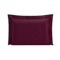 Porta Travesseiro Com Debrum Requinte Liso 01 Peça - tecido com a cor Vinho