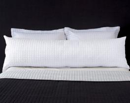 Porta Travesseiro Hug Plaza 40x130cm Branco Lavive