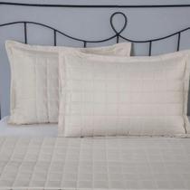 Porta Travesseiro Matelado Com Abas 70x50cm Relevo Quadriculado - 2 Peças Porta Travesseiro Matelado Com Abas 70x50cm Relevo Quadriculado - 2 Peças
