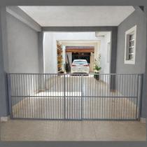 Portão de Segurança - Alumínio - 100 cm x 158 a 300 cm - Cinza