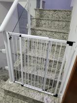 Portão de segurança Crianças e PET Altura 85cm x Largura 58 a 100cm Alumínio Branco Portão de segurança Crianças e PET Altura 85cm x Largura 58 a 100cm Alumínio Branco