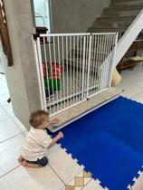 Portão de Segurança Crianças e PET Altura de 85 cm e Largura Regulável de 58 a 100 cm