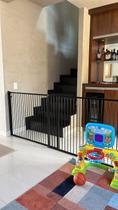 Portão de Segurança P/ Criança e PETs - Altura 85 e Largura Regulável de 85 a 150cm