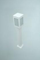 Poste Balizador de Jardim 4 Vidros Retangular 50cm em Alumínio Branco Poste Balizador de Jardim 4 Vidros Retangular 50cm em Alumínio Branco