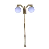 Poste de Jardim com Globo de Polietileno Leitoso Duplo 2,16m P23/2 em Aço Ouro Velho