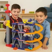 Posto Brinquedo Garagem Pista Carrinho Grande 4 Andares