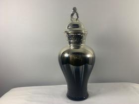 Pote arabesco