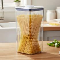 Pote Hermético Organizador Oxo Pop 2 Litros com Vedação Total por Botão Pote Hermético Organizador Oxo Pop 2 Litros com Vedação Total por Botão