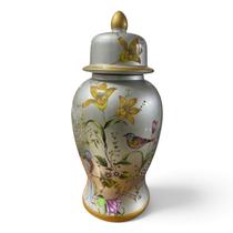 Potiche Decorativo Prata com Pintura Floral A: 59cm L: 28cm C: 28cm Potiche Decorativo Prata com Pintura Floral A: 59cm L: 28cm C: 28cm