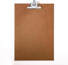 Prancheta Duratex Ofício 23x33 C/Prendedor Zincado Stalo Prancheta Duratex Ofício 23x33 C/Prendedor Zincado Stalo