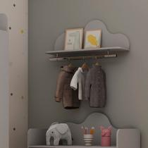 Prateleira 100% Mdf com Cabideiro em Alumínio Infantil com Detalhe Orgânico em Formato de Nuvem