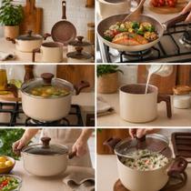 Pratic Cook Crema Conjunto de Panelas Mimo Style 5 Peças PJ5PCM Compatível com Fogões Elétrico Gás Vitrocerâmico e Indução Pratic Cook Crema Conjunto de Panelas Mimo Style 5 Peças PJ5PCM Compatível com Fogões Elétrico Gás Vitrocerâmico e Indução
