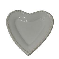 Prato Decorativo Coração com Detalhe em Bolinha - Ideal para Festas e Comemorações - 1 Unidade Prato Decorativo Coração com Detalhe em Bolinha - Ideal para Festas e Comemorações - 1 Unidade