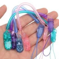 Prendedor de chupeta modelo mola bico bebe universal com trava Prendedor de chupeta modelo mola bico bebe universal com trava