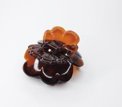 Prendedor Medio 5,5x3,0cm Tartaruga De Acetato Musa Kalliopi Prendedor Medio 5,5x3,0cm Tartaruga De Acetato Musa Kalliopi