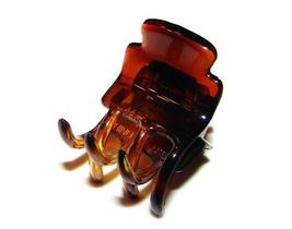 Prendedor Mini 2,5x2,0cm Tartaruga De Acetato Musa Kalliopi