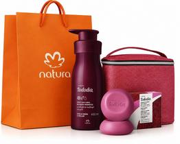 Presente Cereja Negra e Praline Necessaire